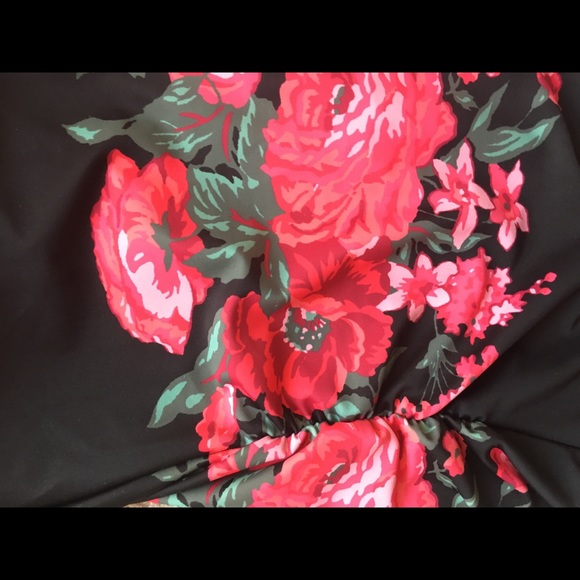 Albion Fit Antigua RashGuard Size M - Picture 2 of 3